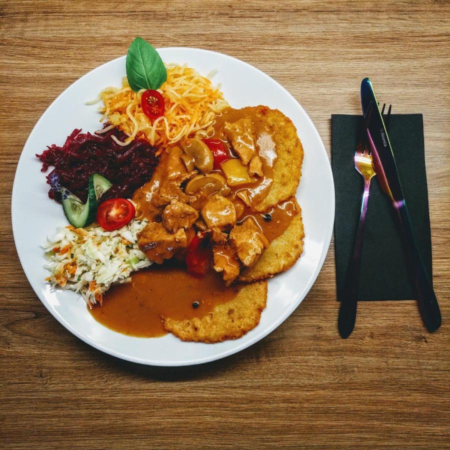 Karczma-Koszwice Bed and Breakfast Εξωτερικό φωτογραφία
