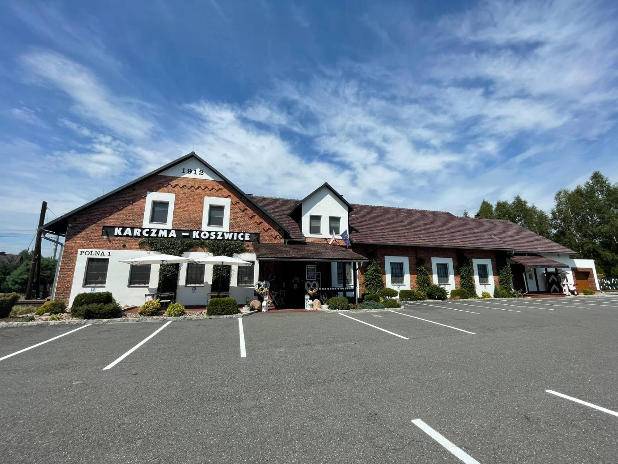 Karczma-Koszwice Bed and Breakfast Εξωτερικό φωτογραφία